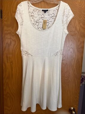 NWT American Eagle Outfitters Ivory Lace Inset Skater Dress Sz L
